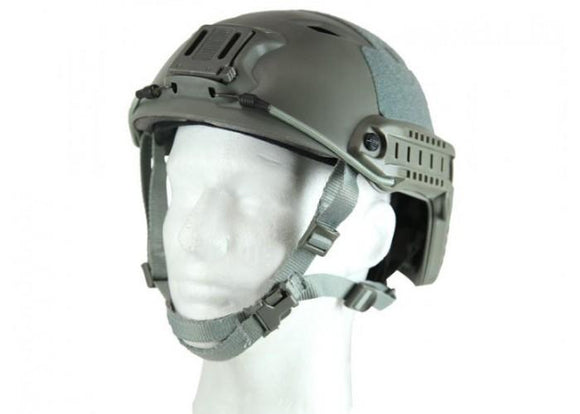 Helmets - Stryker Airsoft